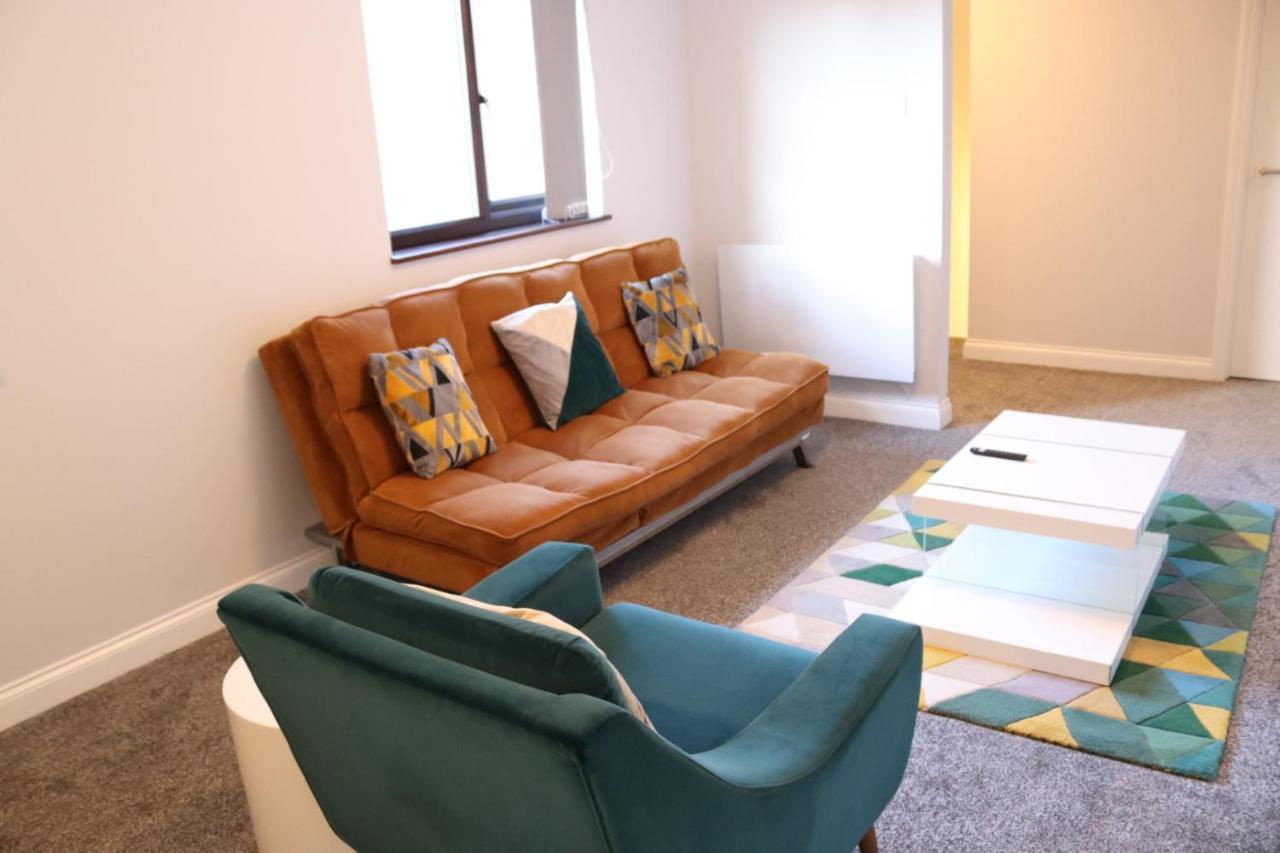 Garland Modern Apartment With Private Garden & Parking Dartford 5 Exterior photo