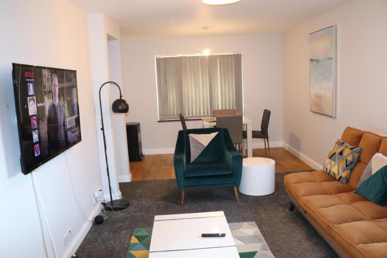 Garland Modern Apartment With Private Garden & Parking Dartford 5 Exterior photo