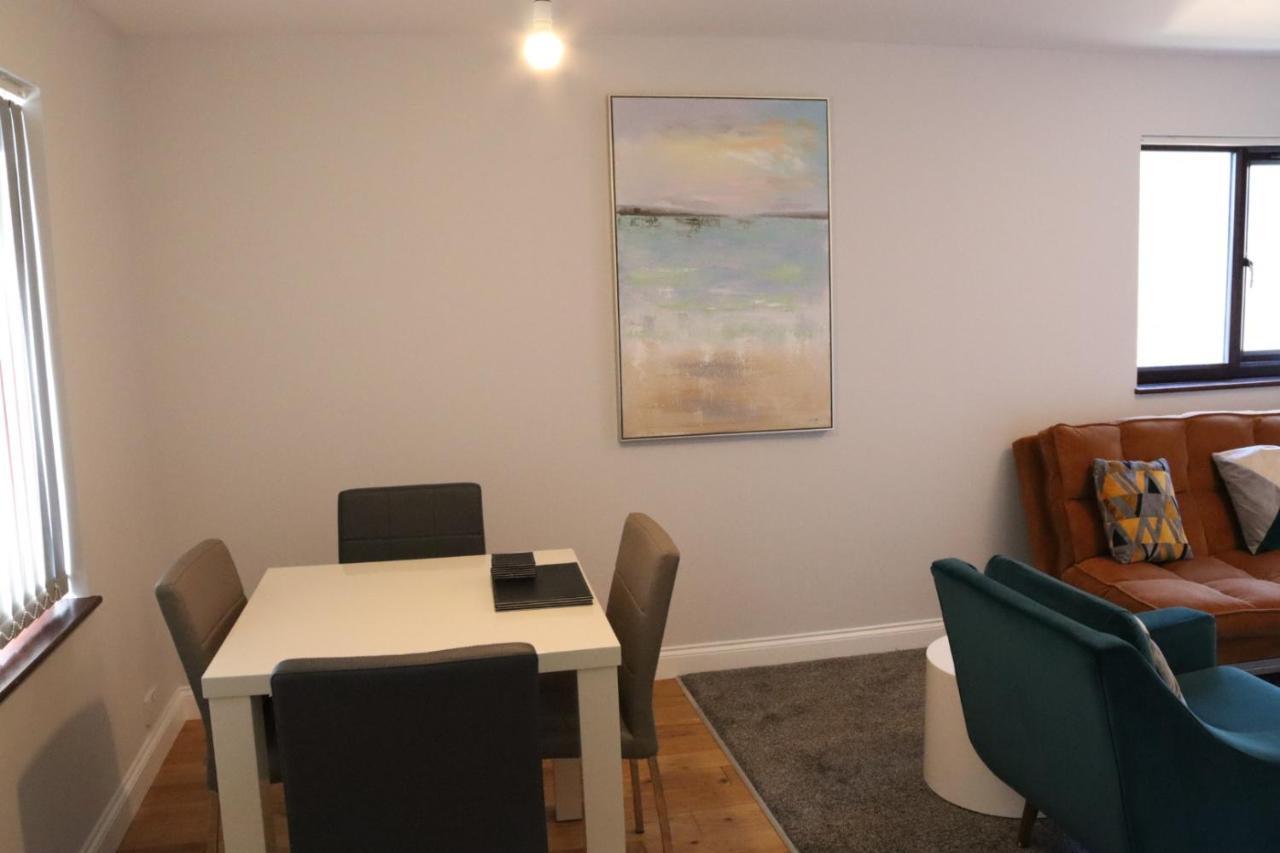 Garland Modern Apartment With Private Garden & Parking Dartford 5 Exterior photo